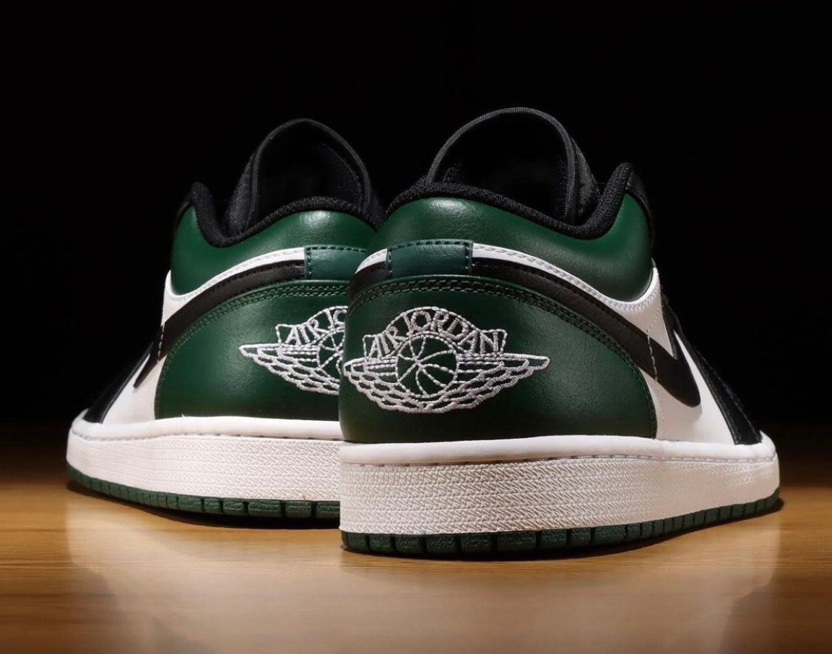 Jordan 1 Low Green Toe