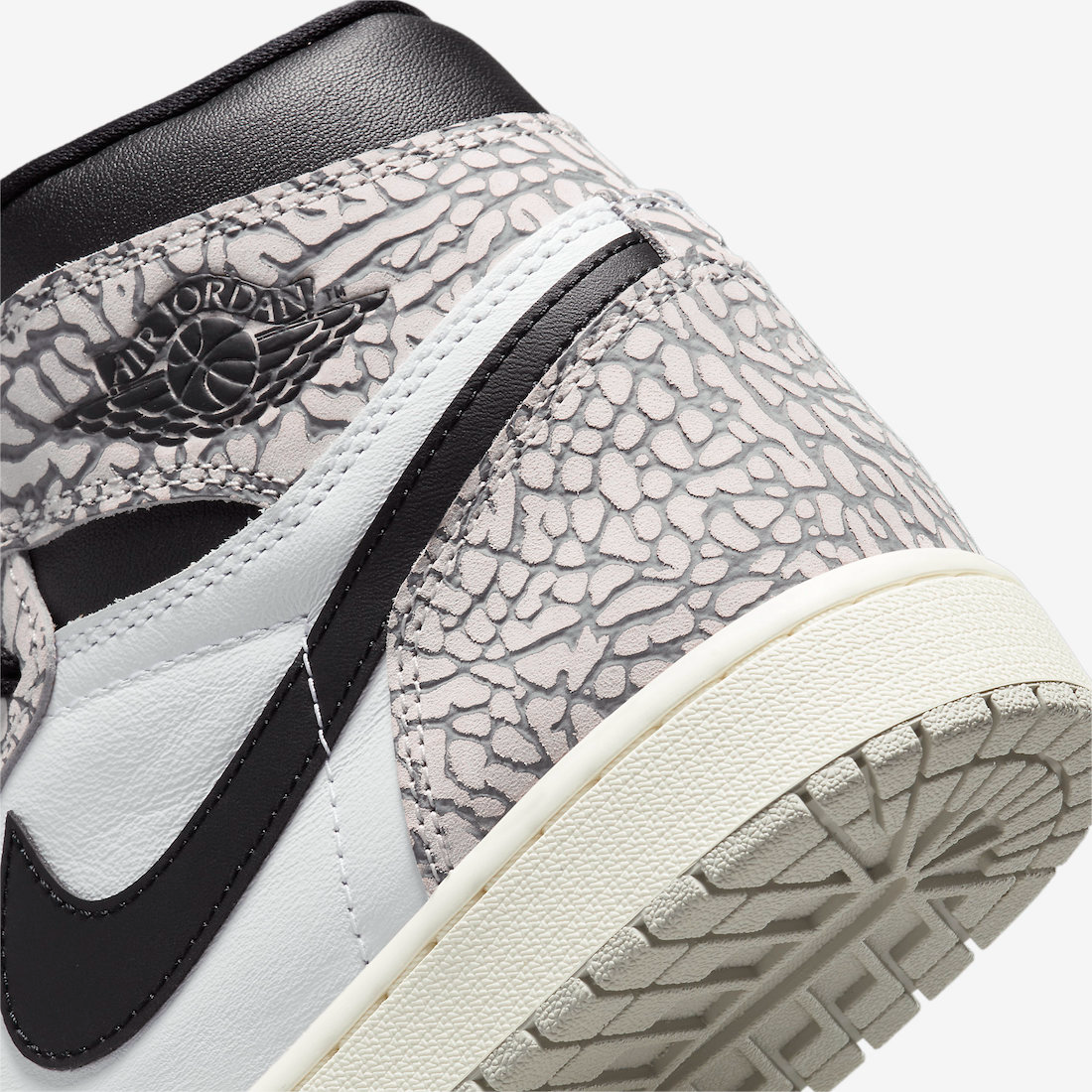 Jordan 1 Retro High OG White Cement
