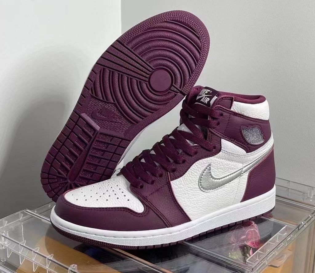 Jordan 1 Retro High OG Bordeaux